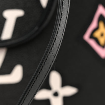 Louis Vuitton Monogram Giant Wild At Heart Onthego GM Black 12 of 13