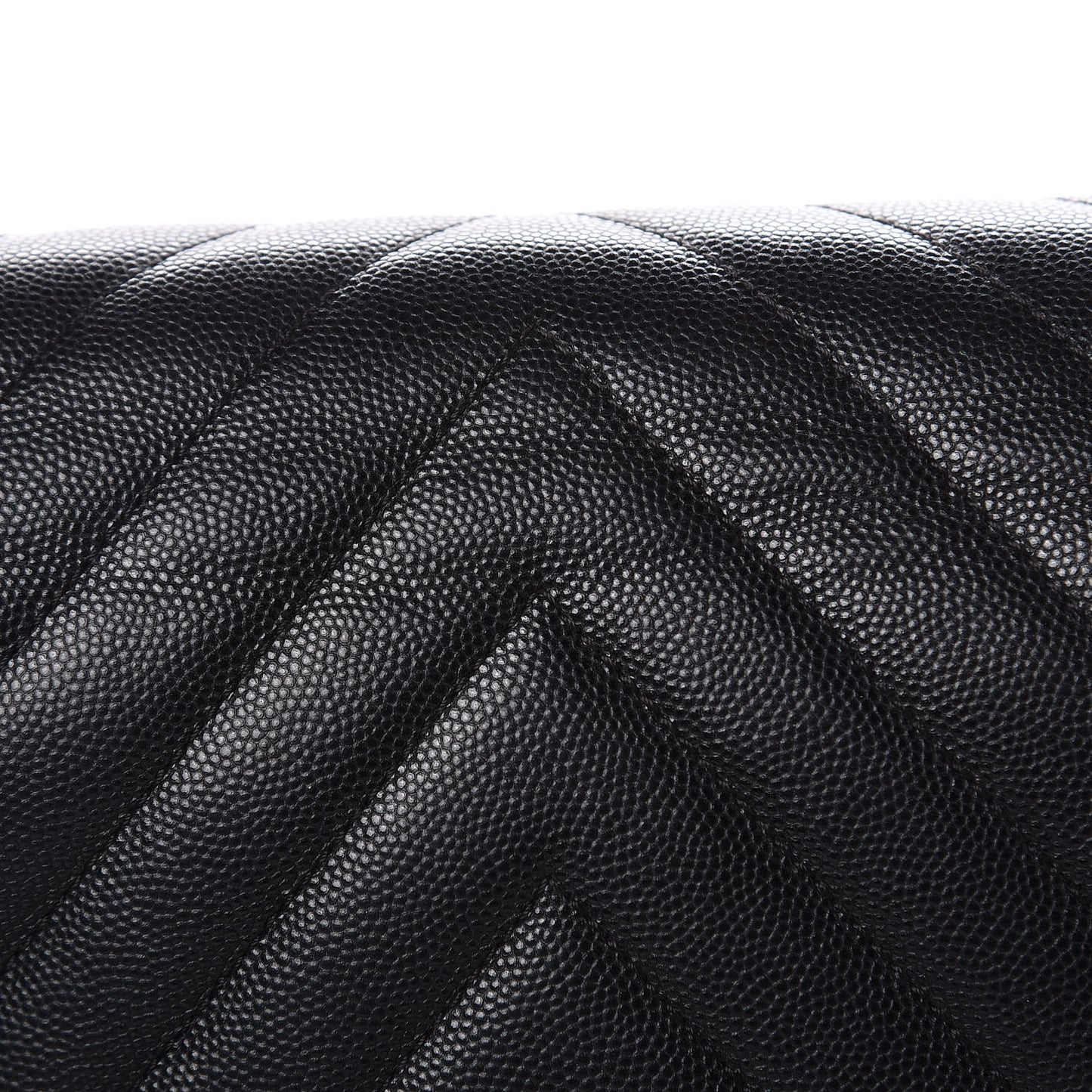 Caviar Chevron Quilted New Medium Boy Flap Black
