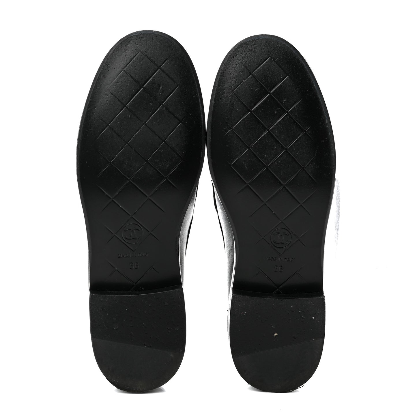 Lambskin Quilted CC Turnlock Loafers 36 Black