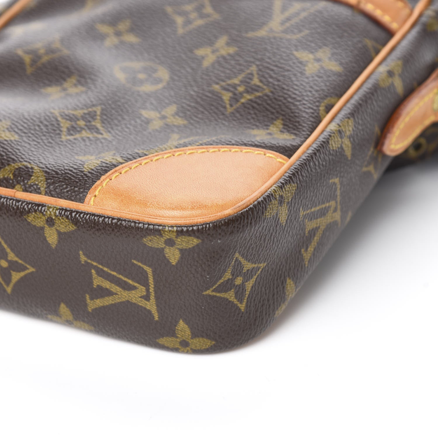 Louis Vuitton Monogram Danube 21 8 of 10