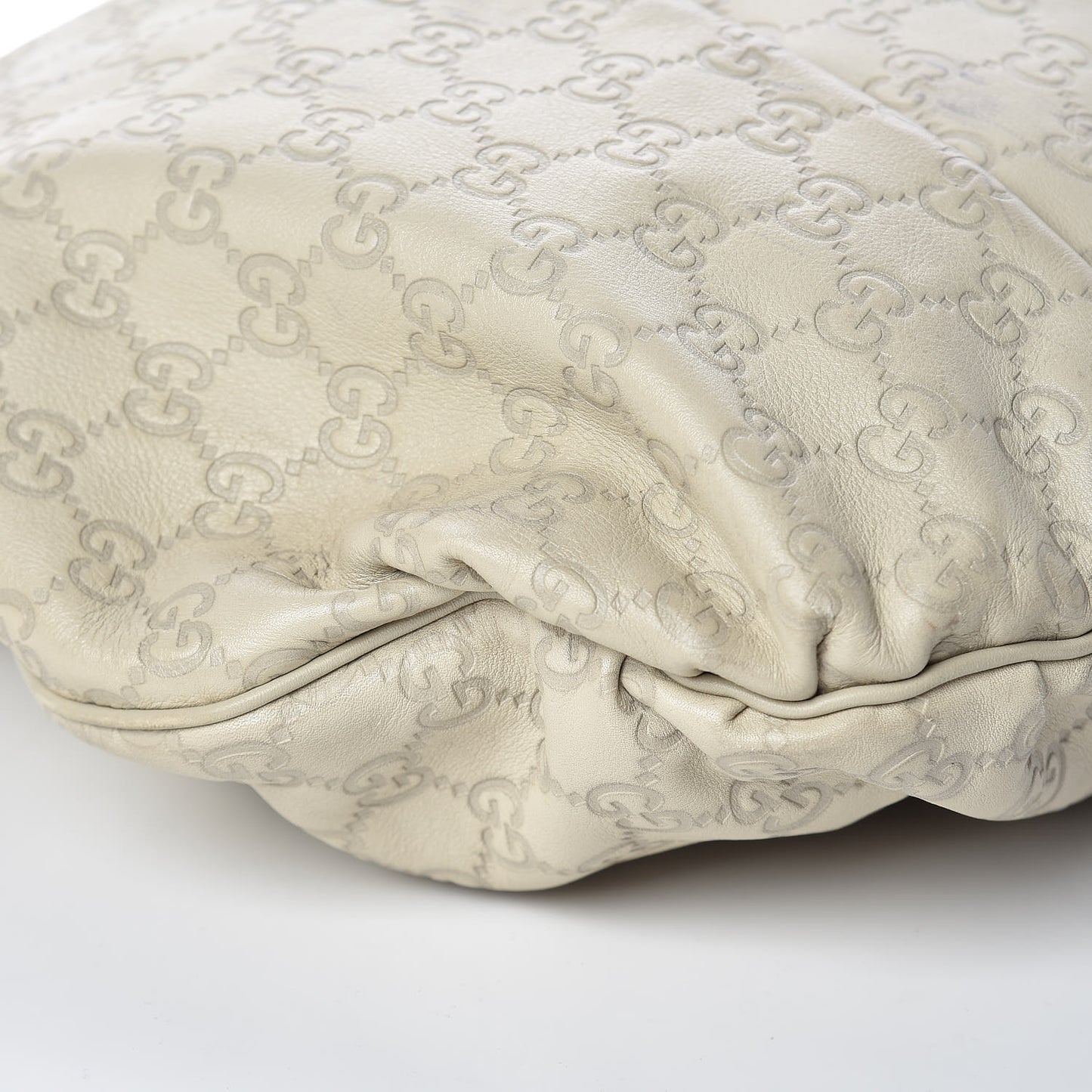 Guccissima Medium Hysteria Top Handle Bag Off White