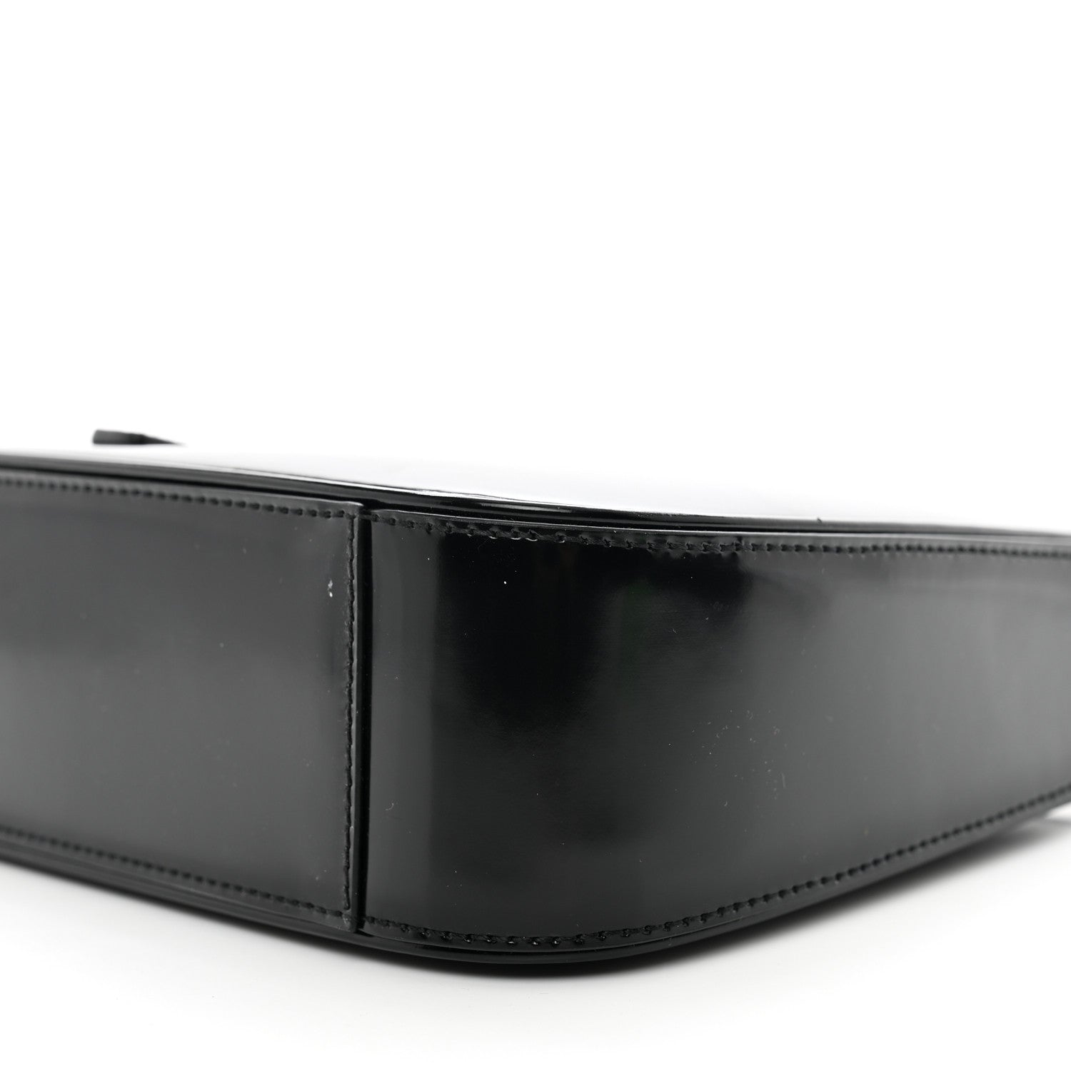 Saint Laurent Patent Le 5 A 7 Monochrome Hobo Black 9 of 10