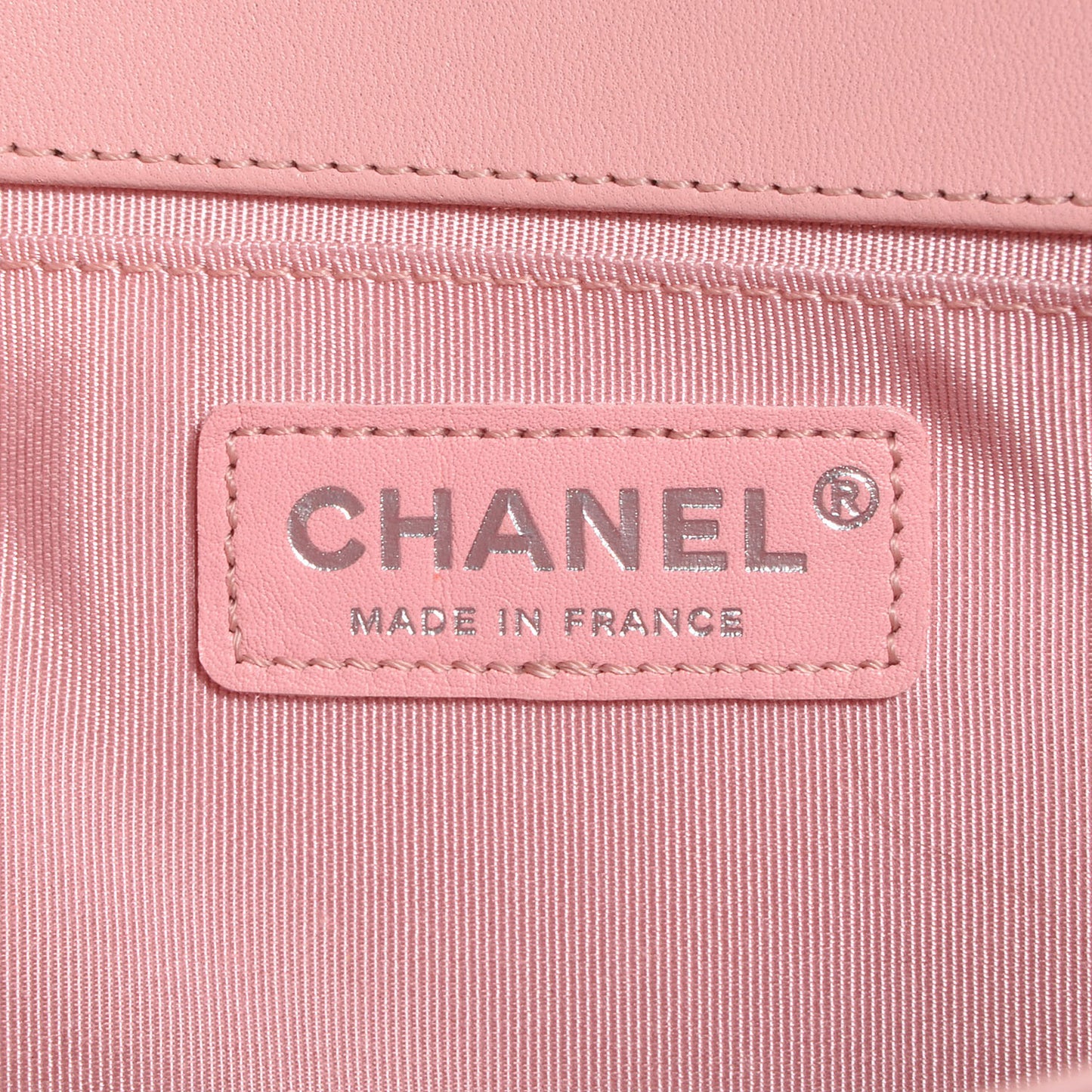 Lambskin Quilted Medium Boy Flap Light Pink