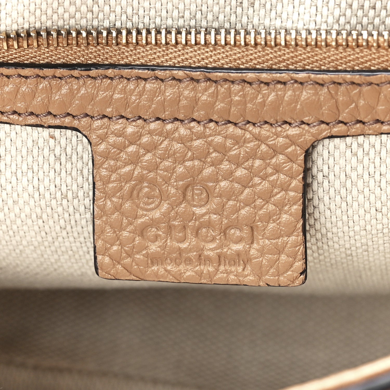Gucci Pebbled Calfskin Medium Soho Flap Crossbody Camelia 5 of 11