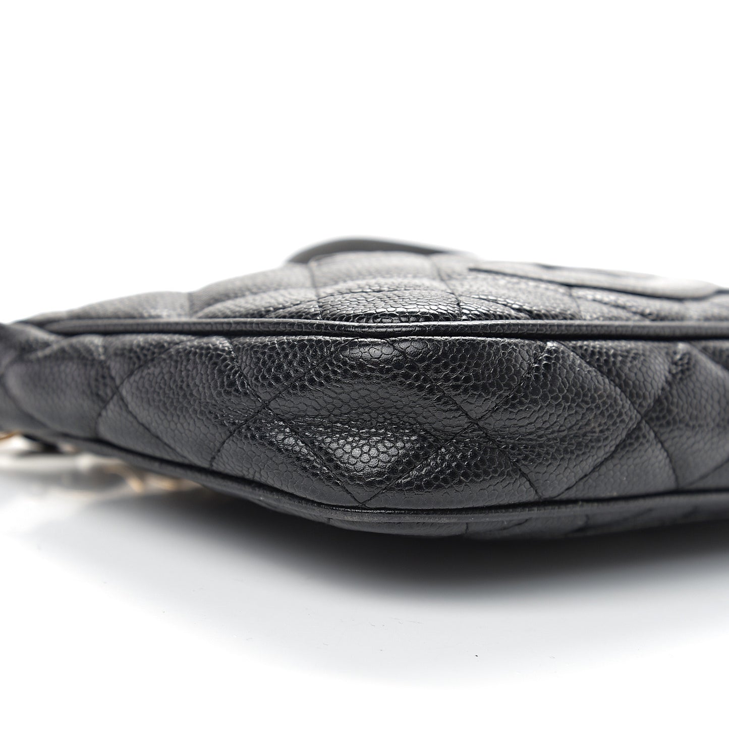 Caviar Quilted Timeless CC Shoulder Bag Black