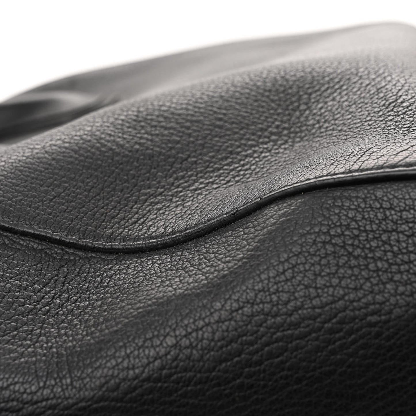 Sugar Goatskin Medium Antigona Black