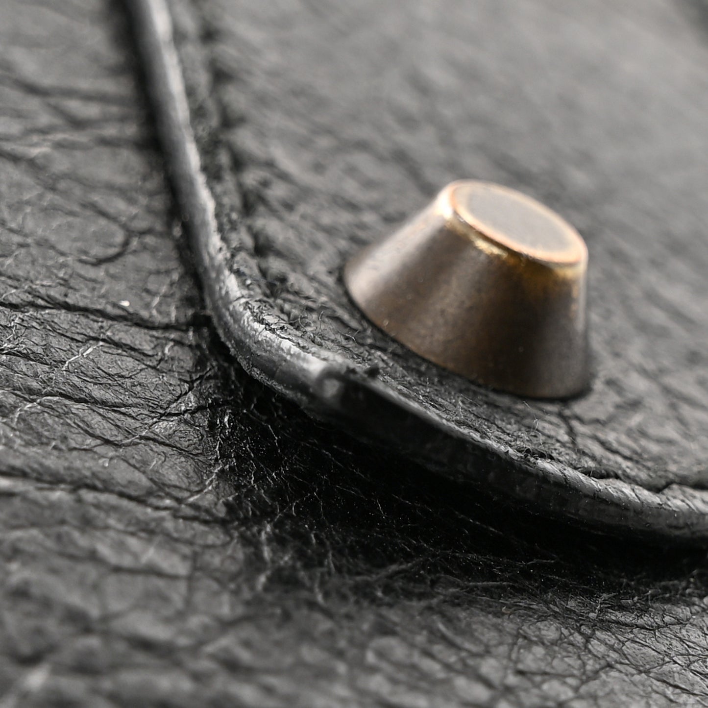 Agneau Classic Hardware Part Time Black