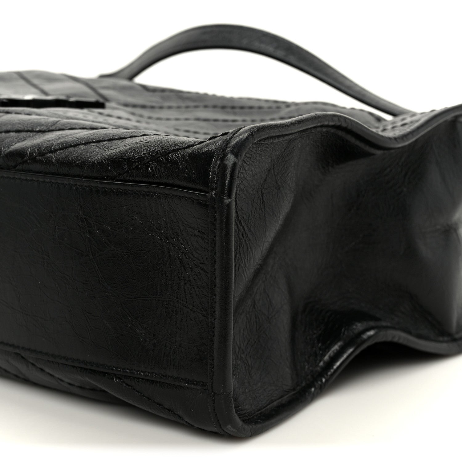 Saint Laurent Crinkled Calfskin Matelasse Monogram Large Niki Shopper Tote Black 10 of 12