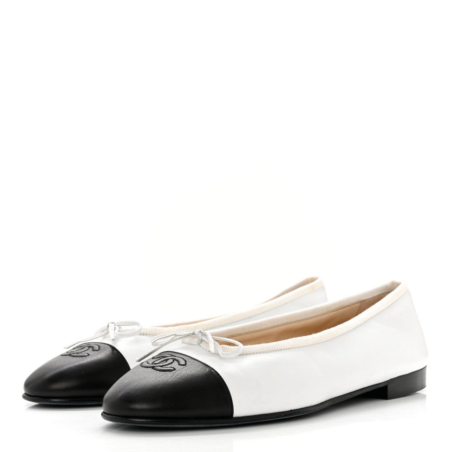 Chanel Lambskin CC Cap Toe Ballerina Flats 40.5 White Black 3 of 7