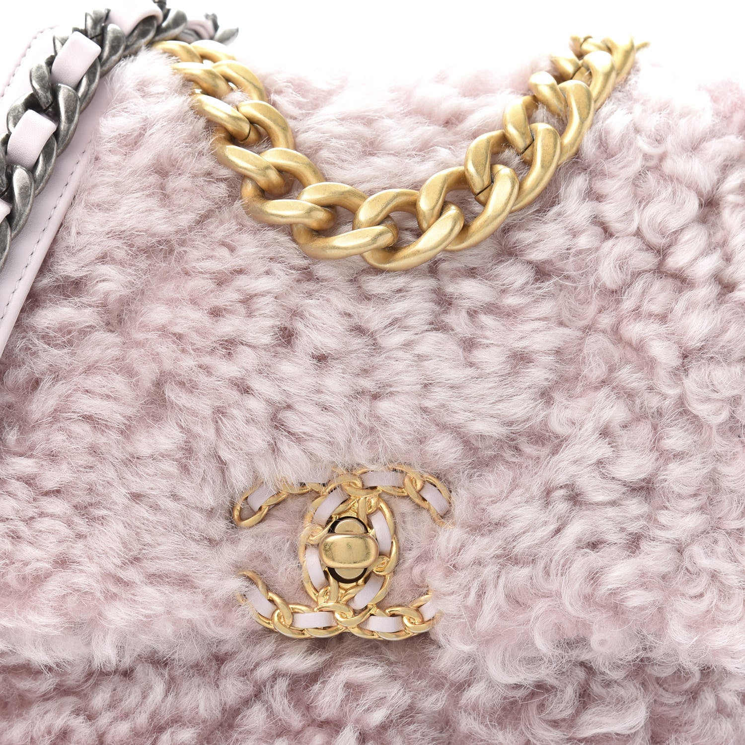 Chanel Shearling Sheepskin Medium 19 Flap Light Pink 651538