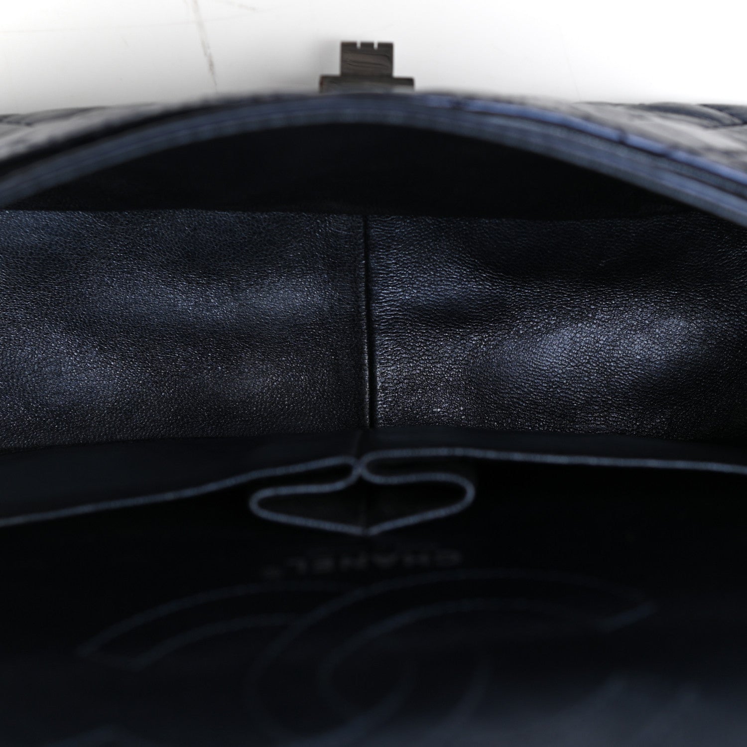Chanel Metallic Calfskin Quilted 2.55 Reissue 226 Flap Dark Navy Blue 5 of 10