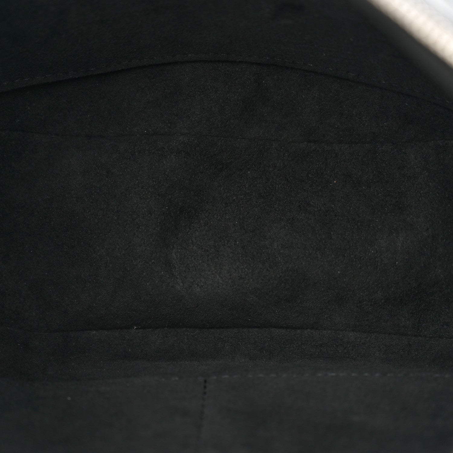 Louis Vuitton Mahina Baia MM Black 5 of 11