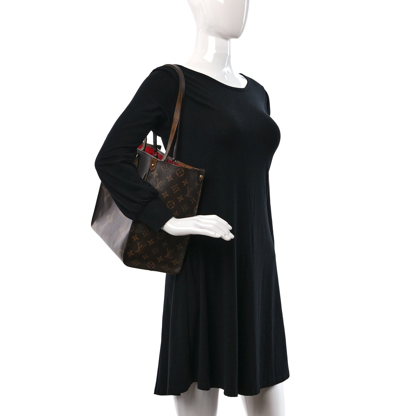 Reverse Monogram Giant Onthego MM