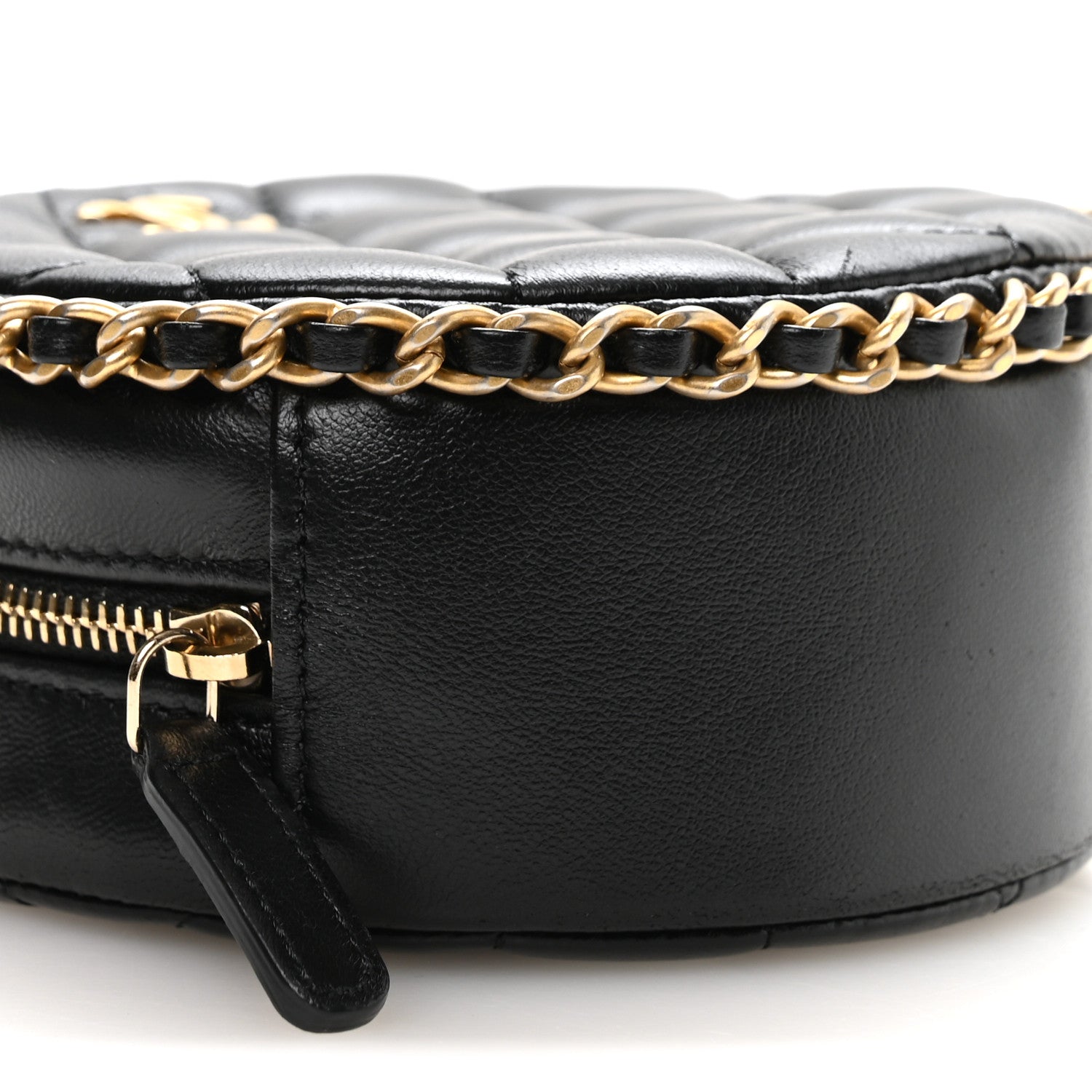 Chanel Lambskin Quilted Chain Around CC Round Clutch With Chain Black 9 of 10