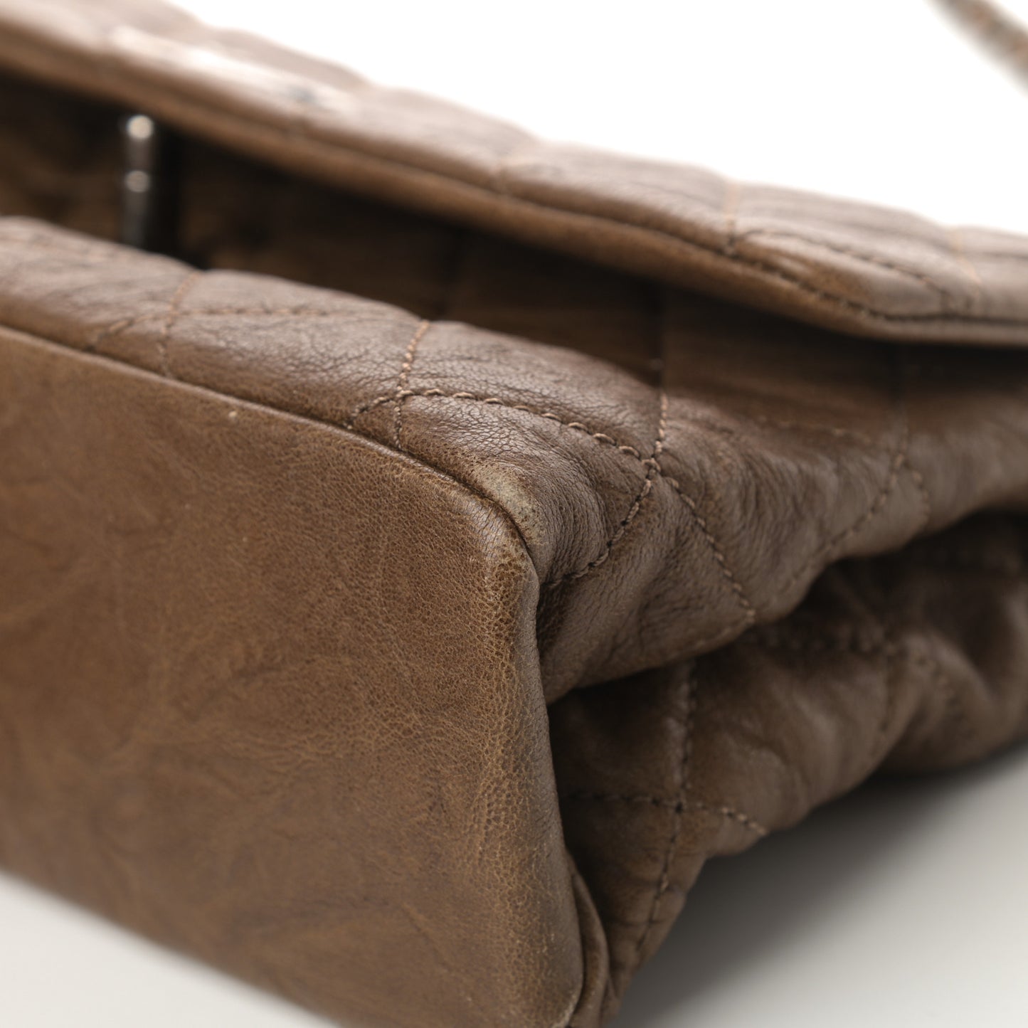 Crumpled Lambskin Quilted Medium Single Flap Khaki