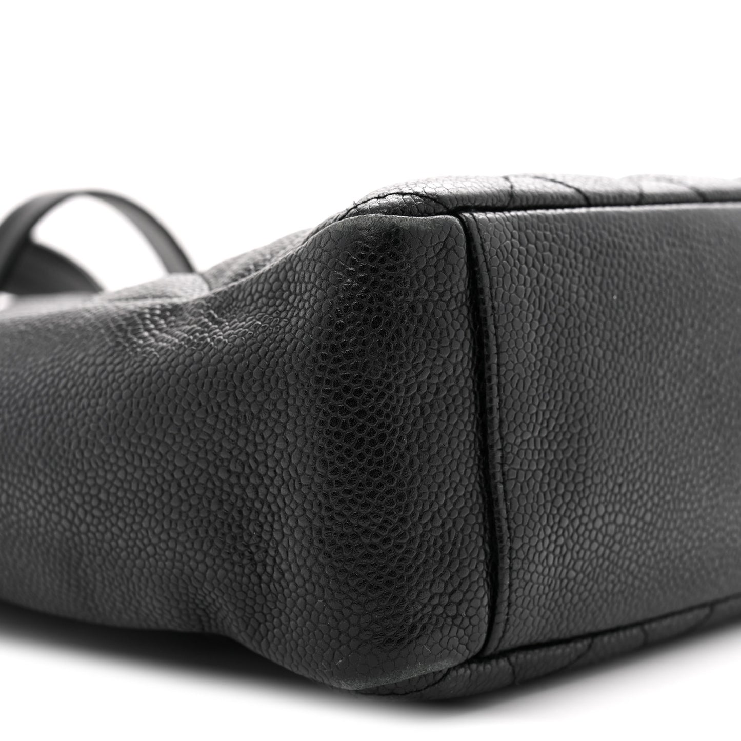 Caviar Quilted Petit Shopping Tote PST Black