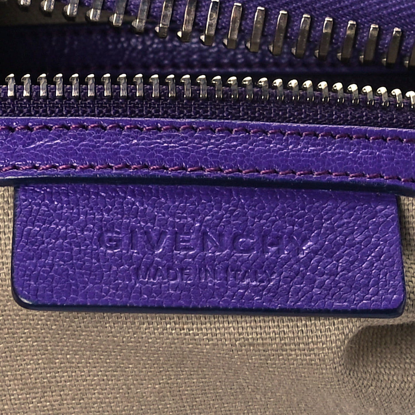 Sugar Goatskin Small Antigona Violet