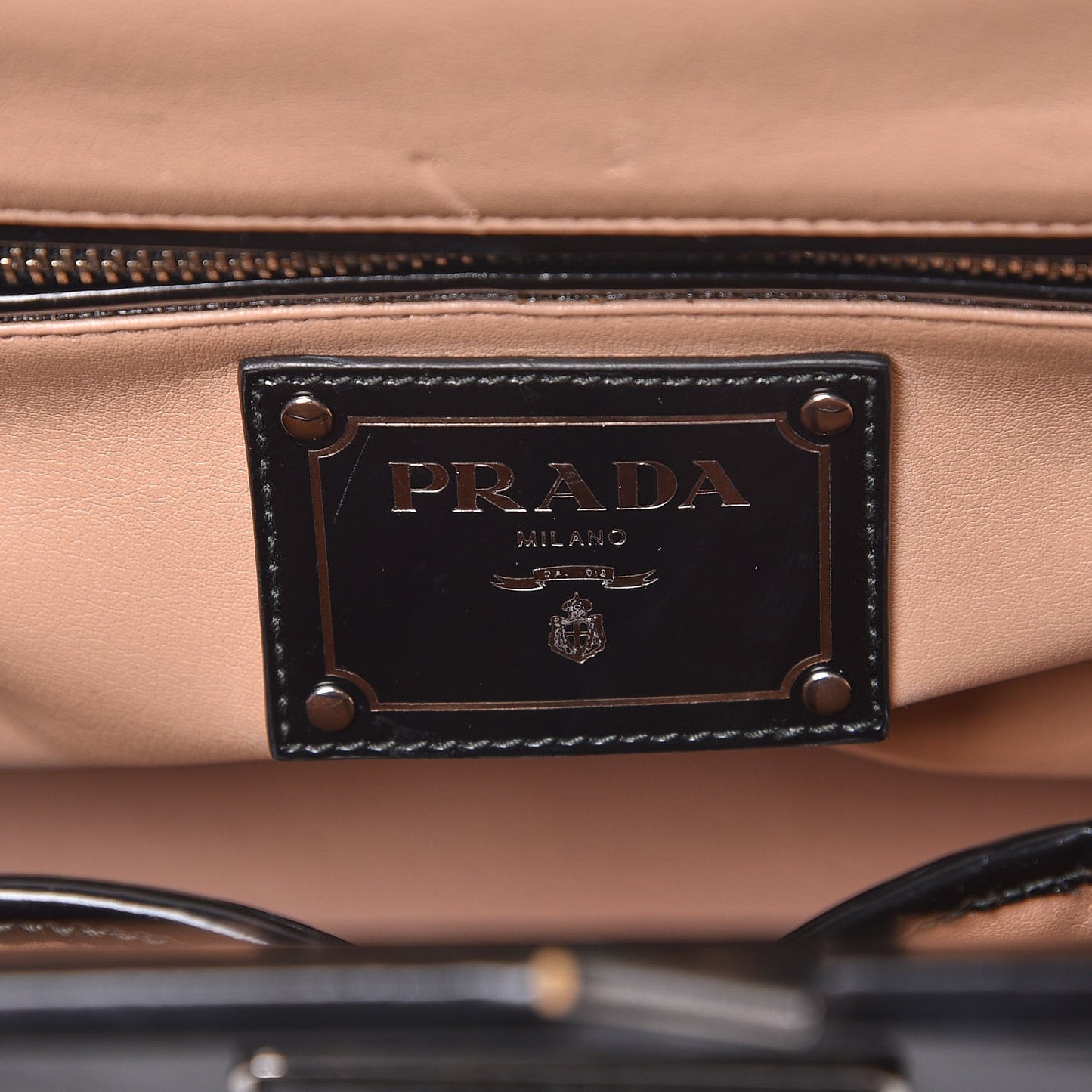 Spazzolato Crystal Frame Bag Black