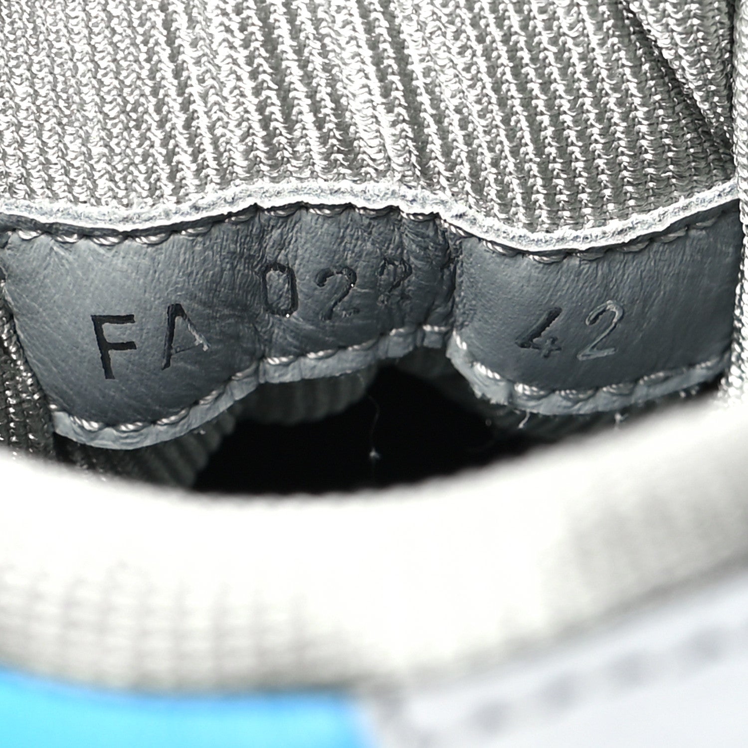 Christian Dior Smooth Calfskin Oblique Galaxy Perforated Mens B27 Mid Top Sneakers 42 Beige Blue 6 of 8