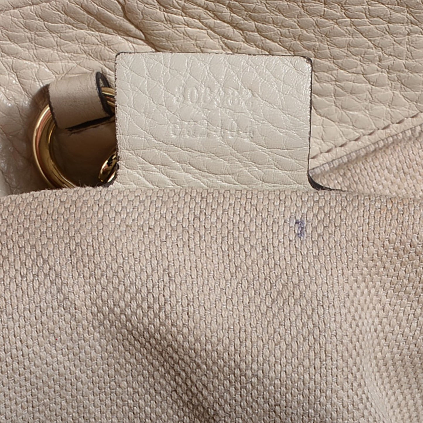 Pebbled Calfskin Medium Soho Chain Shoulder Bag Off White