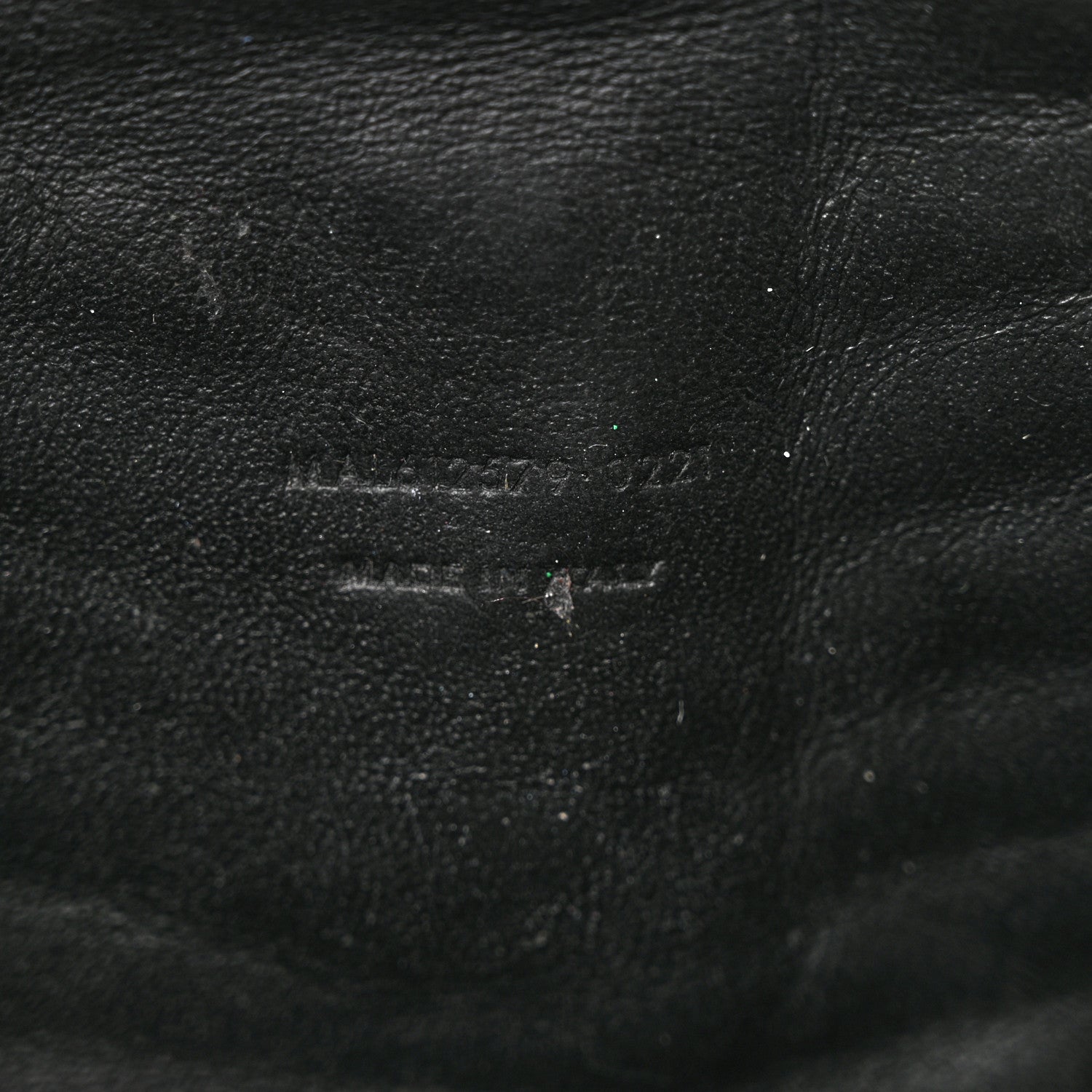 Saint Laurent Grain De Poudre Matelasse Monogram Mini Lou Camera Bag Black 8 of 11