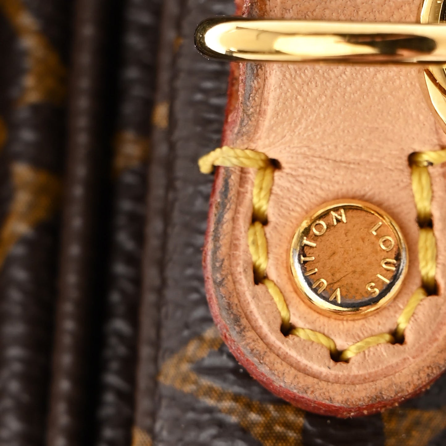 Monogram Pochette Metis