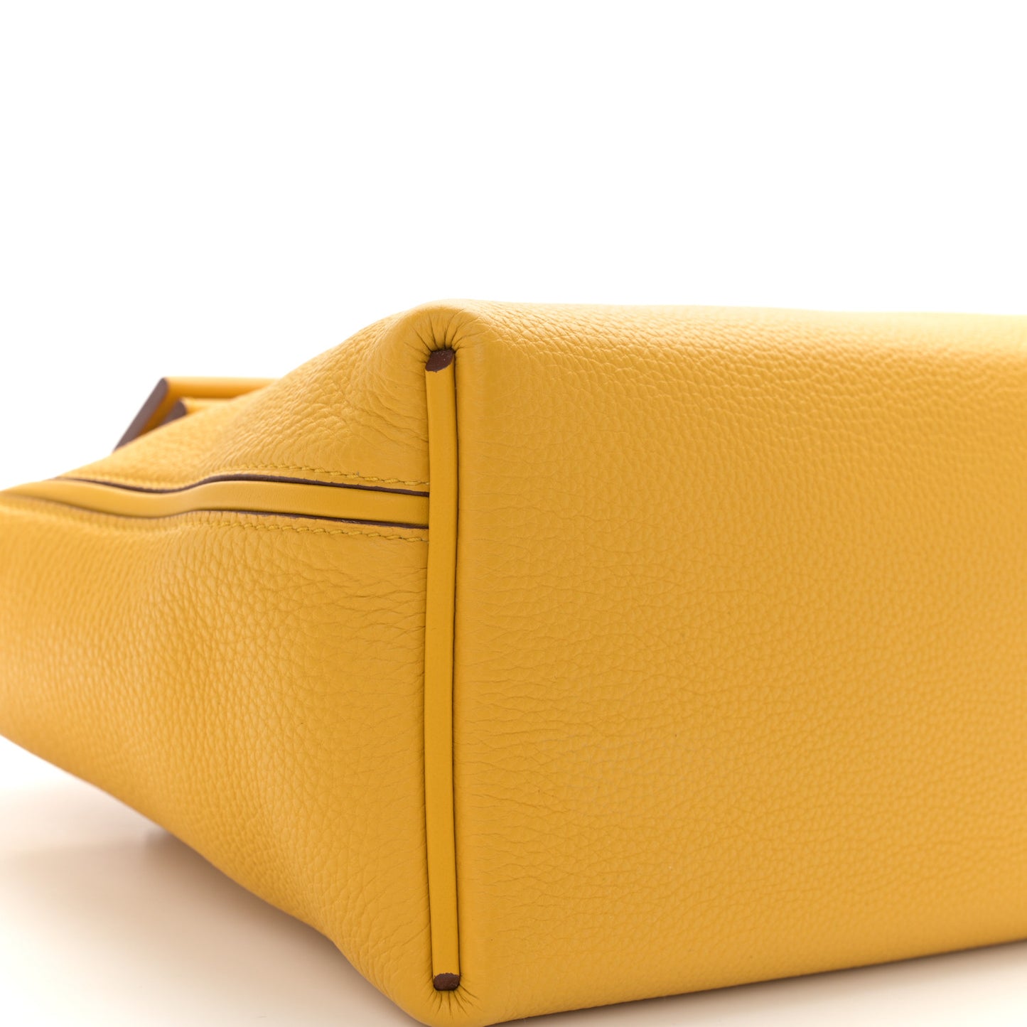 Togo Swift 24/24 29 Jaune Ambre