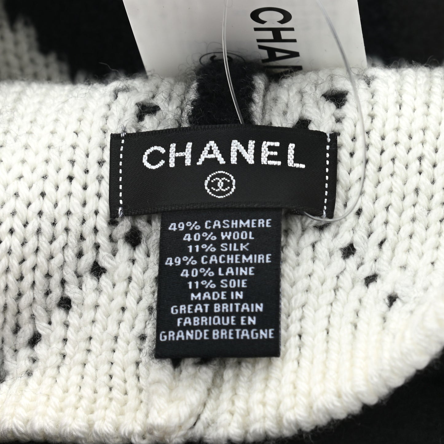 Cashmere Wool Silk Logo Beanie Hat Black White