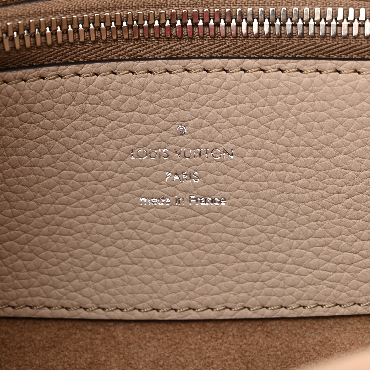 Louis Vuitton Mahina Bella Tote Galet 6 of 9