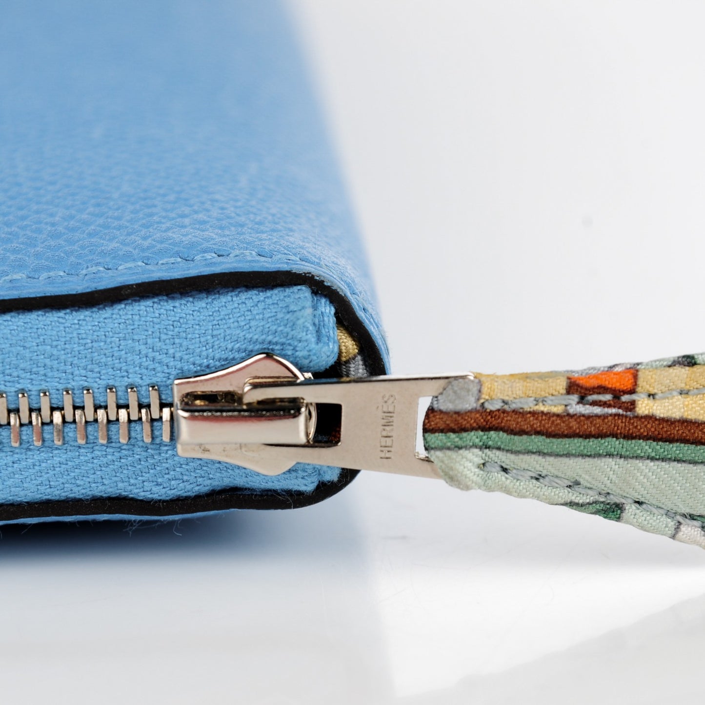 Epsom Silk'In Wallet Bleu Paradis Gris Perle
