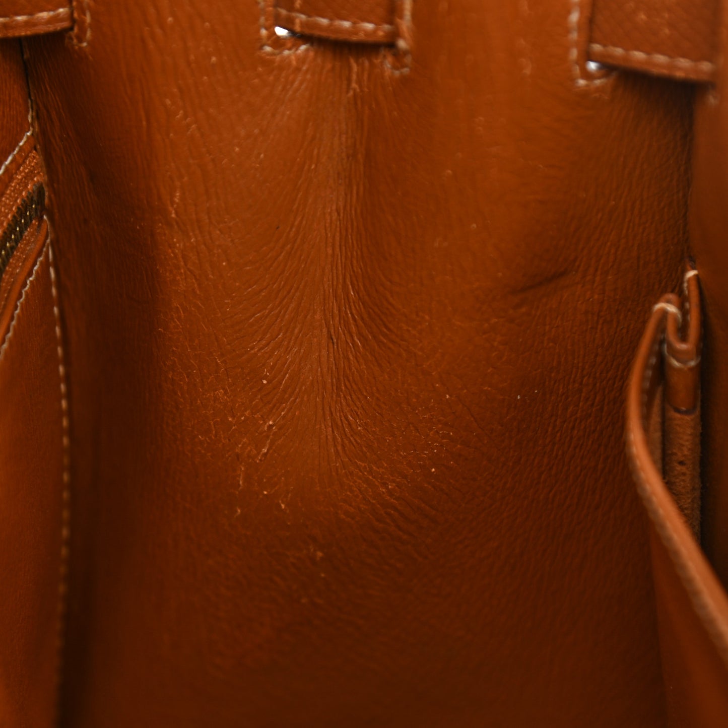 Courchevel Kelly Sellier 28 Gold