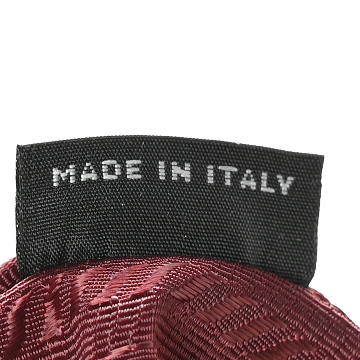 Tessuto Nylon Re-Edition 2005 Shoulder Bag Granato