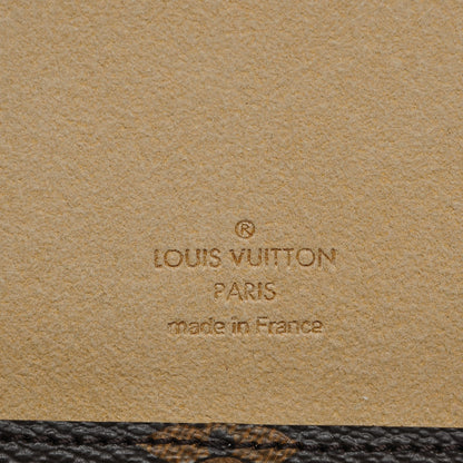 Louis Vuitton Monogram Ipad Case 6 of 7