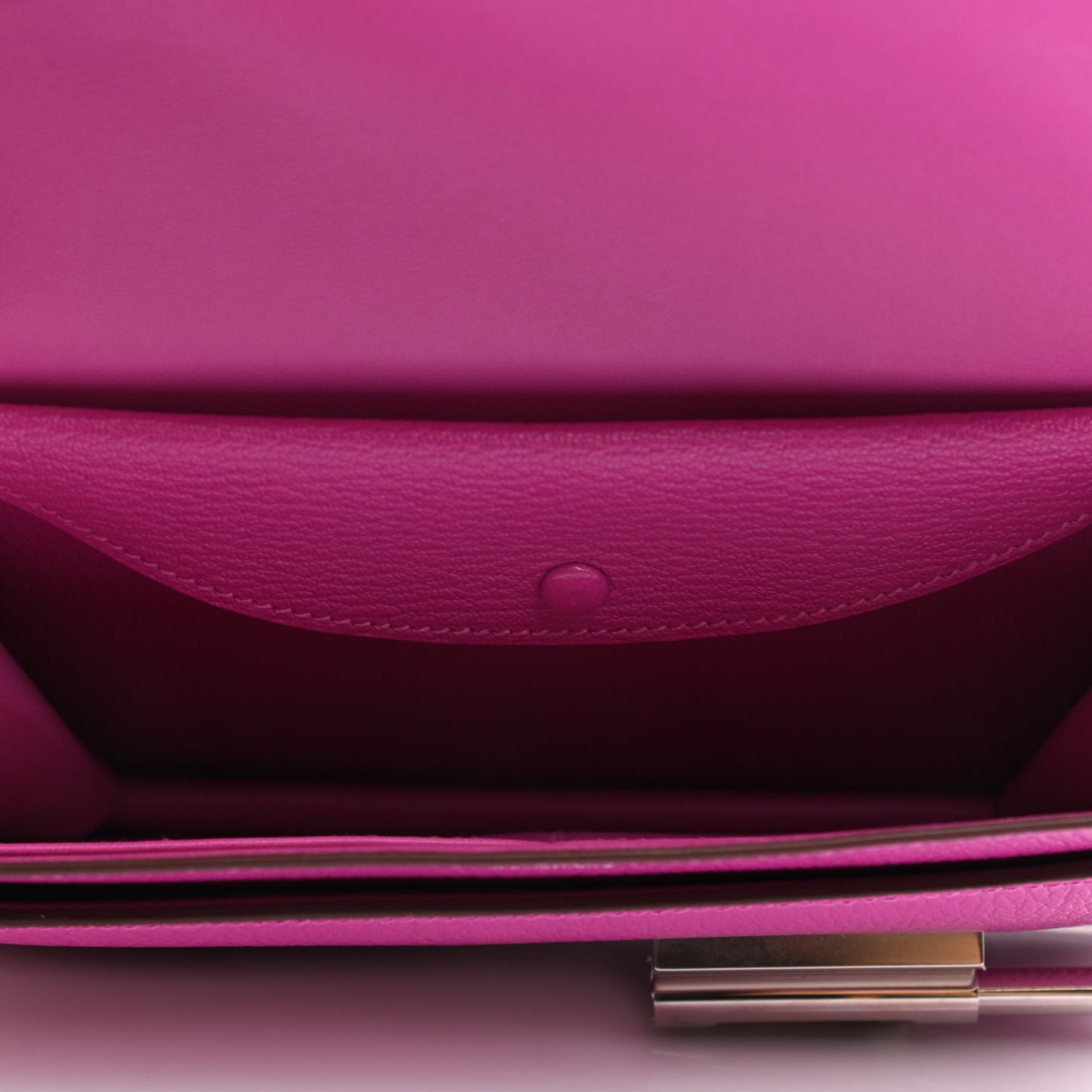 Chevre Mysore Verrou Clutch Magnolia