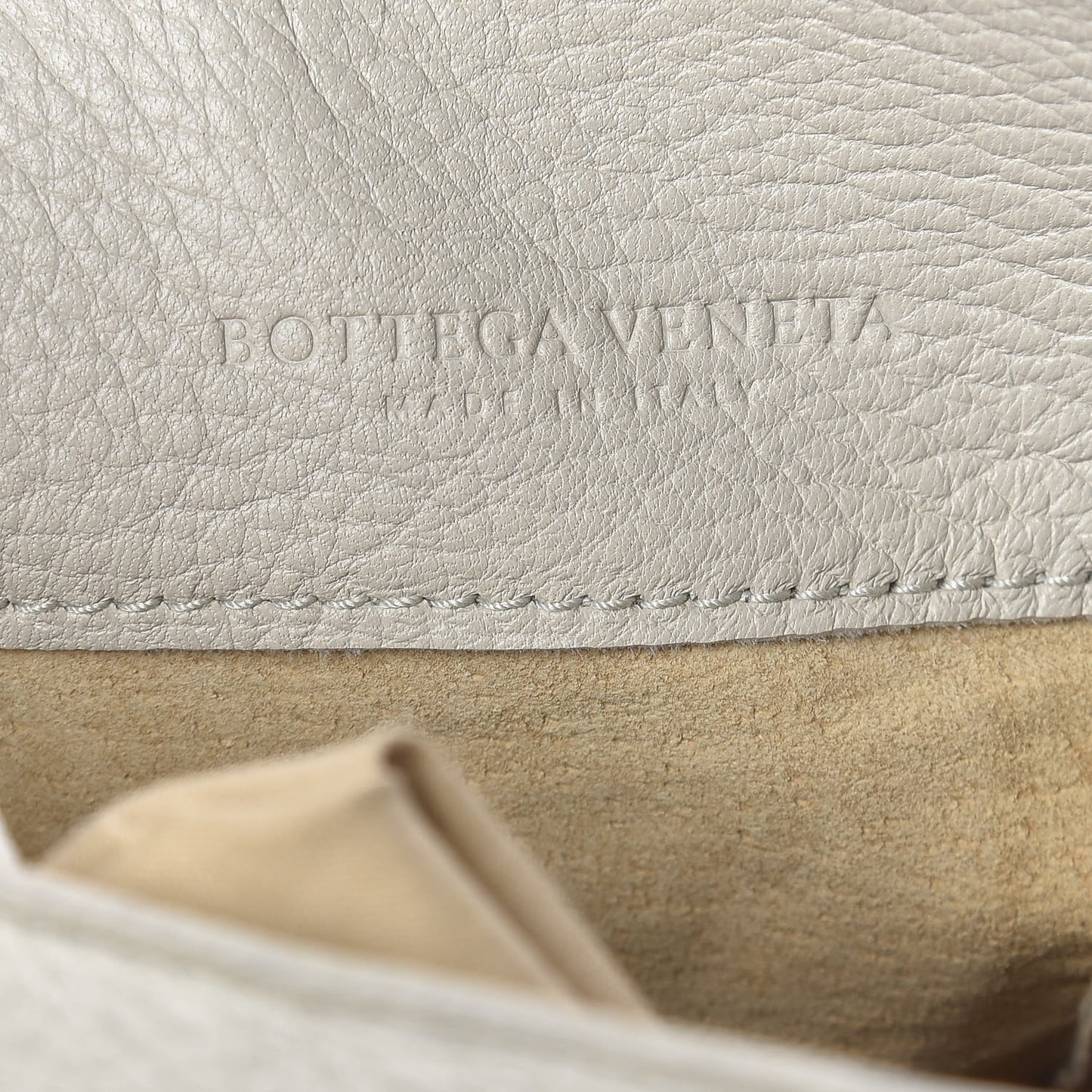 Nappa Intrecciato Napoli Shoulder Bag Cream