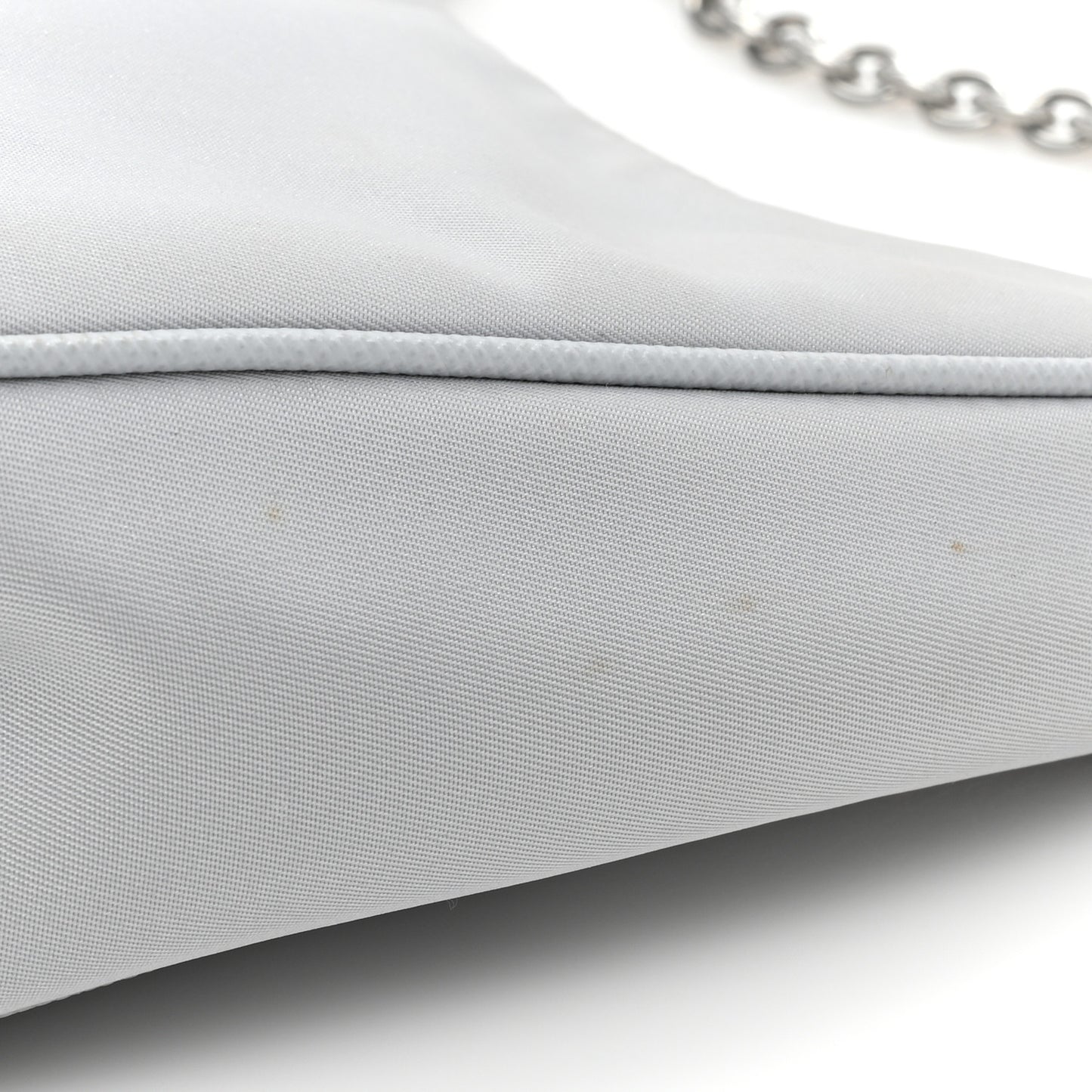 Re-Nylon Saffiano Re-Edition 2005 Shoulder Bag Fiordaliso