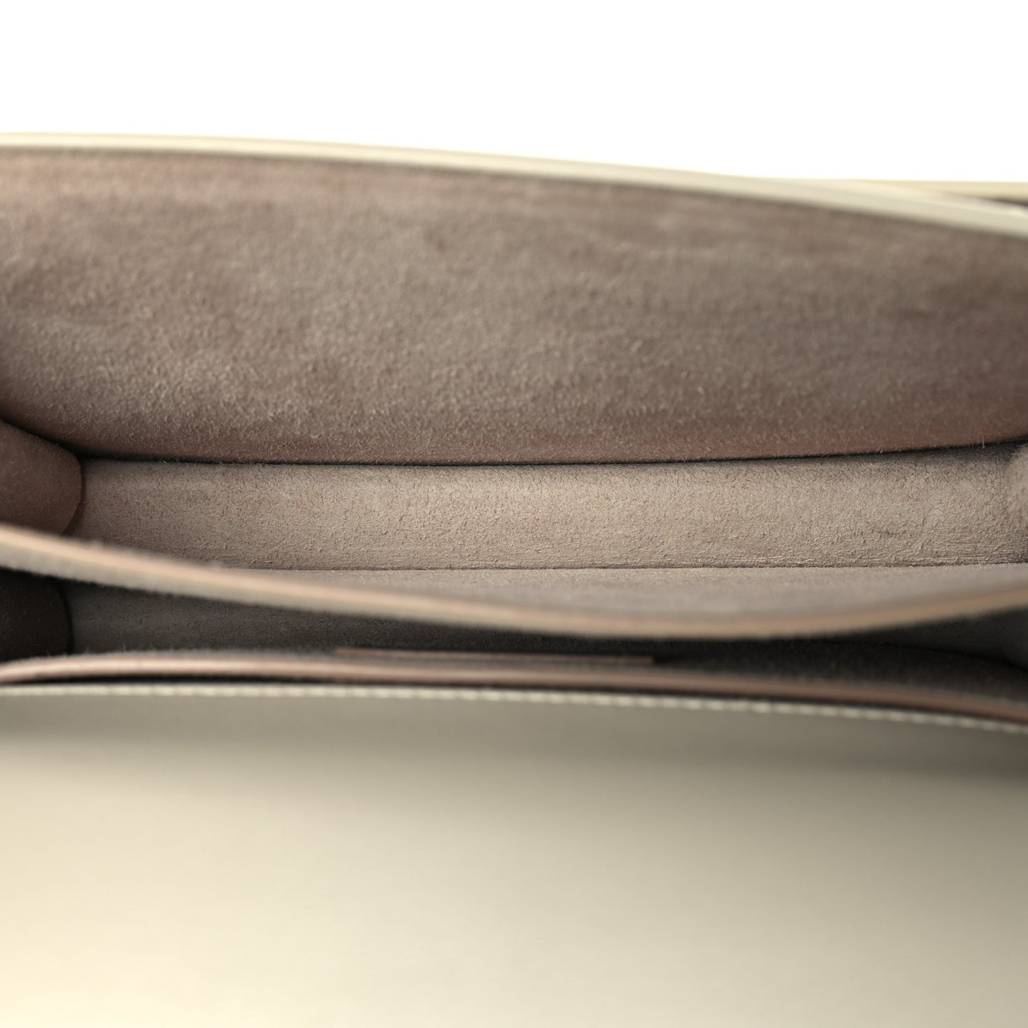 Calfskin Medium Monogram Sunset Crema Soft