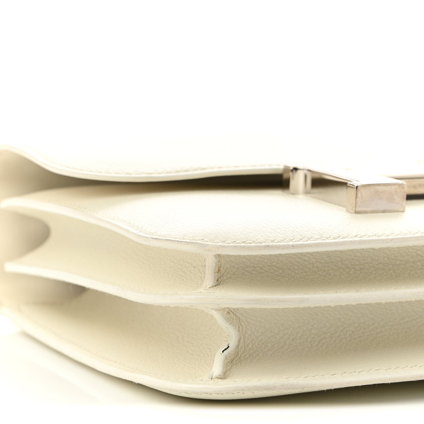 Evercolor Constance 18 White