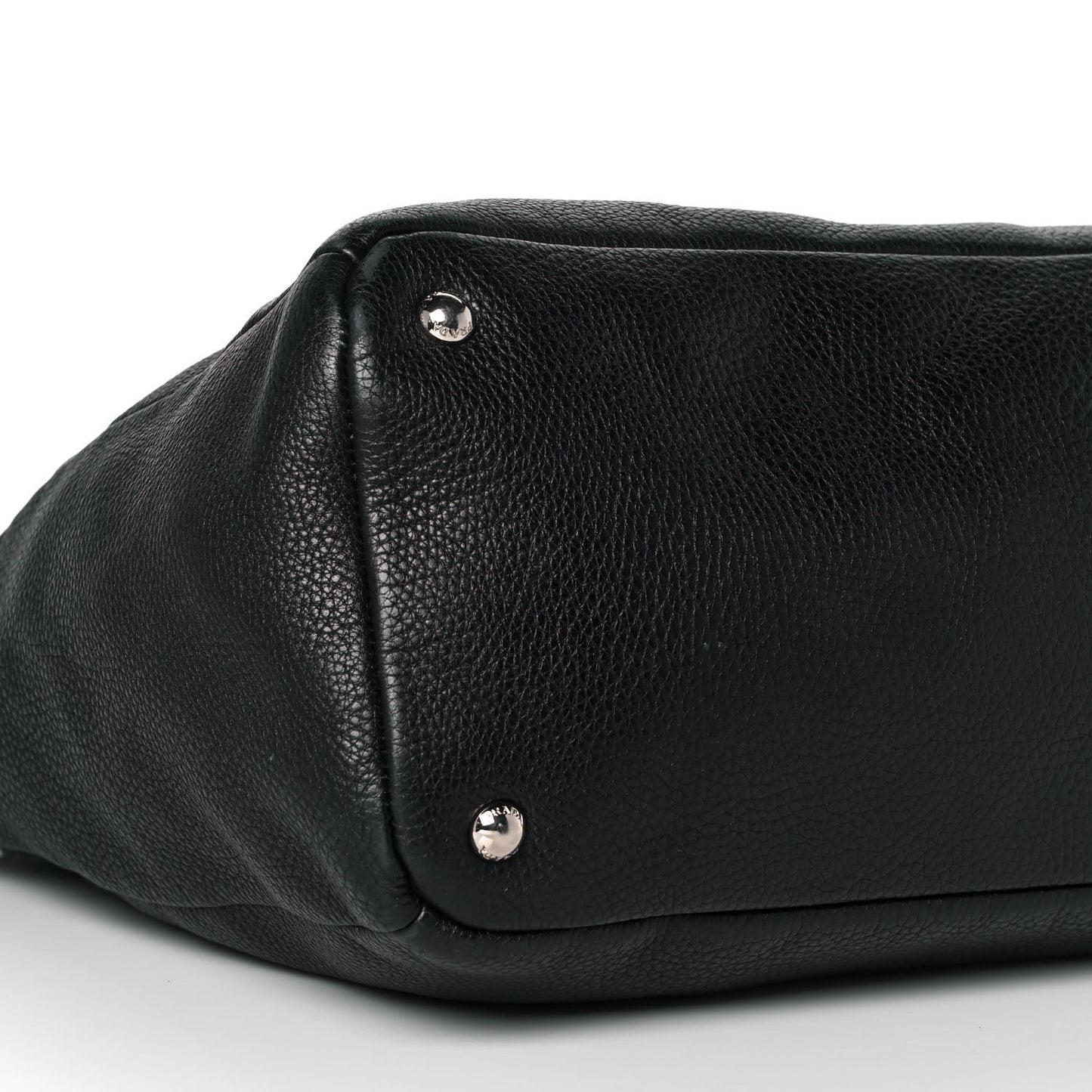 Vitello Daino Shopping Tote Black