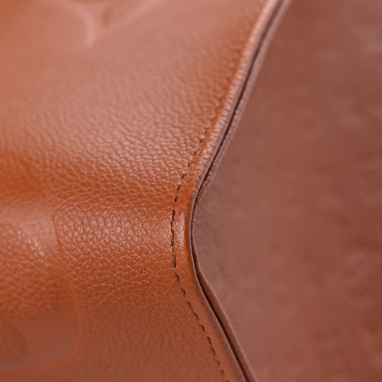 Louis Vuitton Empreinte Monogram Giant Onthego GM Cognac 11 of 12