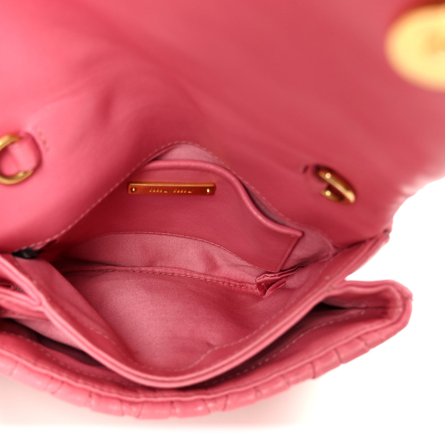 Nappa Matelasse Chain Crossbody Geranio