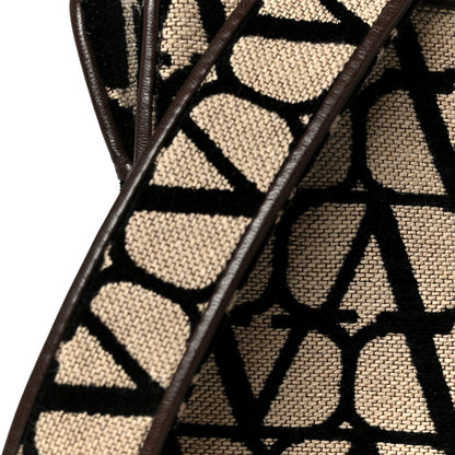 Valentino Garavani Toile Iconographe Goatskin Le Troisieme Shopping Bag Naturale Black Fondant 9 of 11