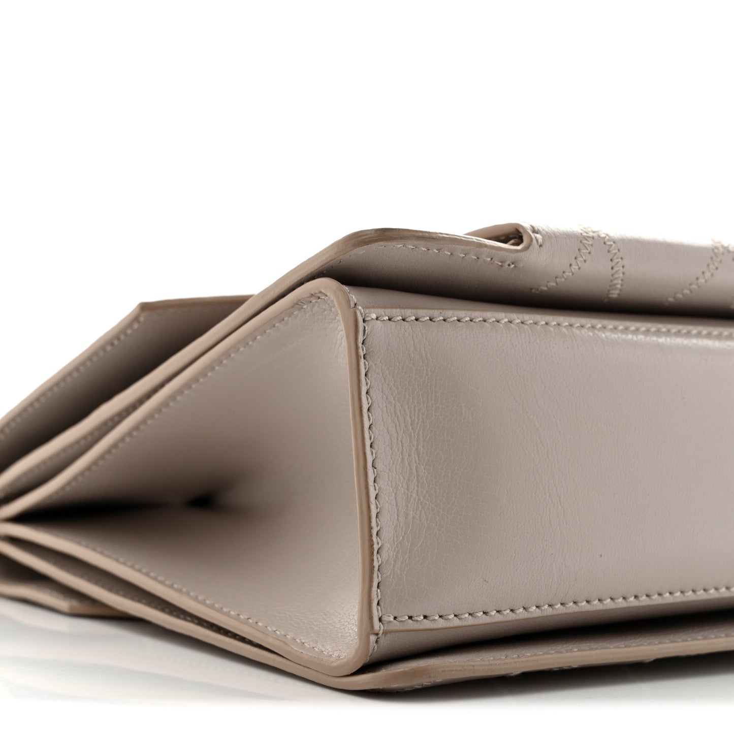 Goatskin Quilted Medium GV3 Shoulder Bag Beige