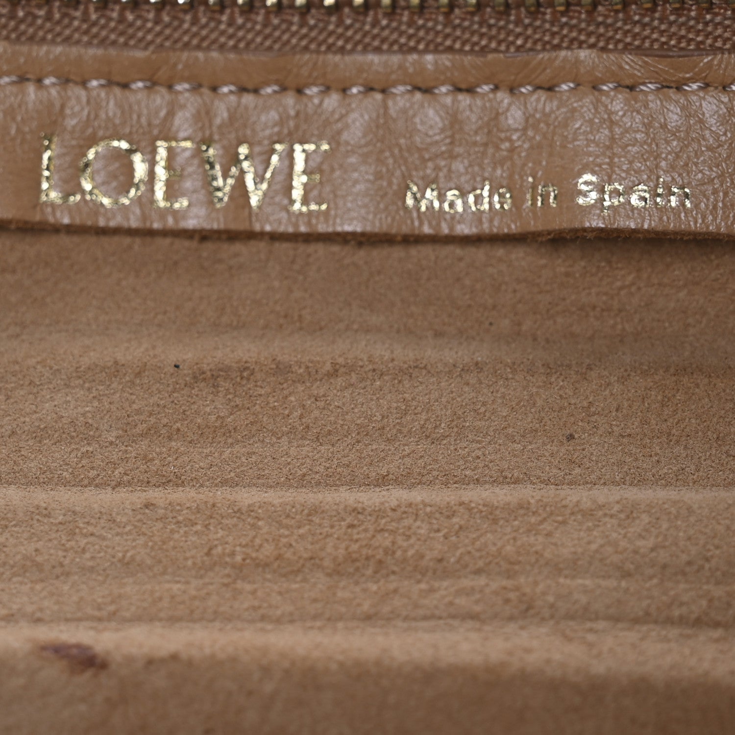 Loewe Lambskin Pleated Bracelet Pouch Shoulder Bag Warm Desert 6 of 12