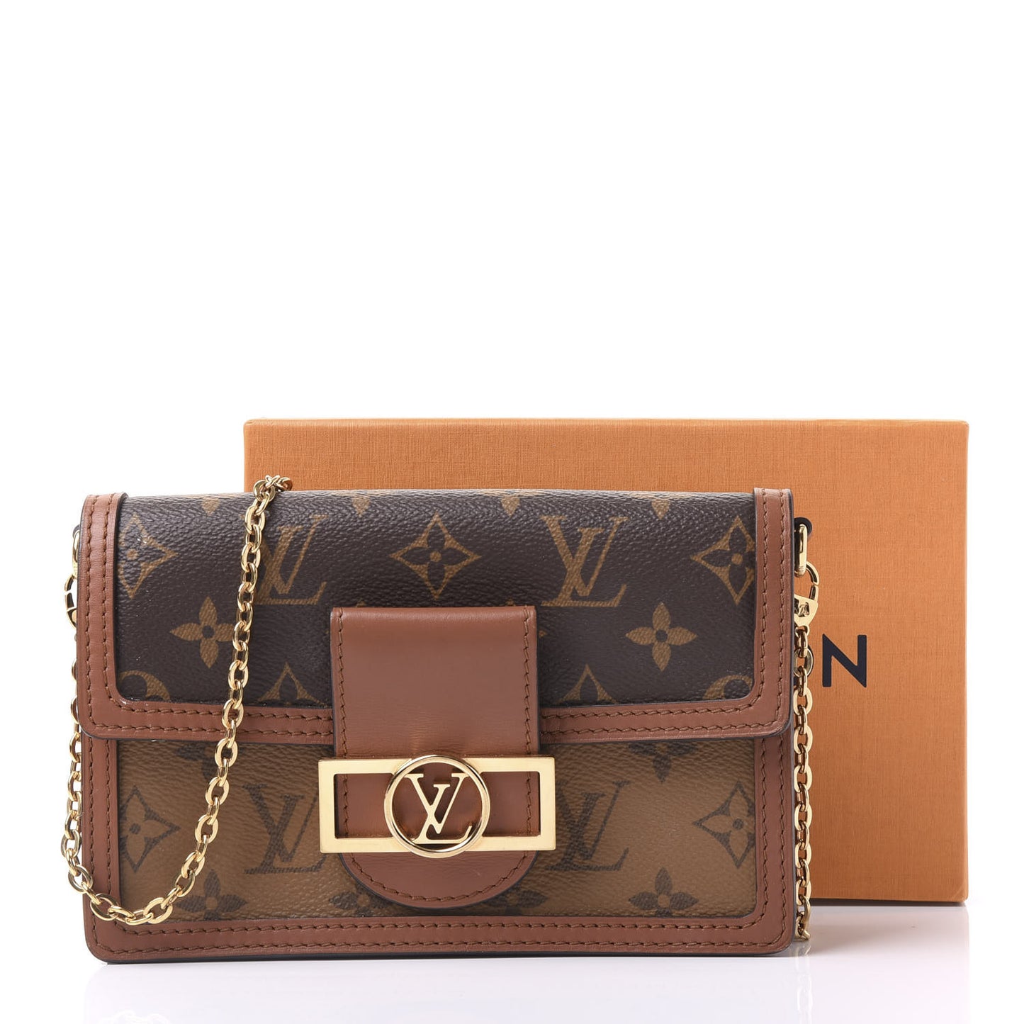 Reverse Monogram Dauphine Chain Wallet