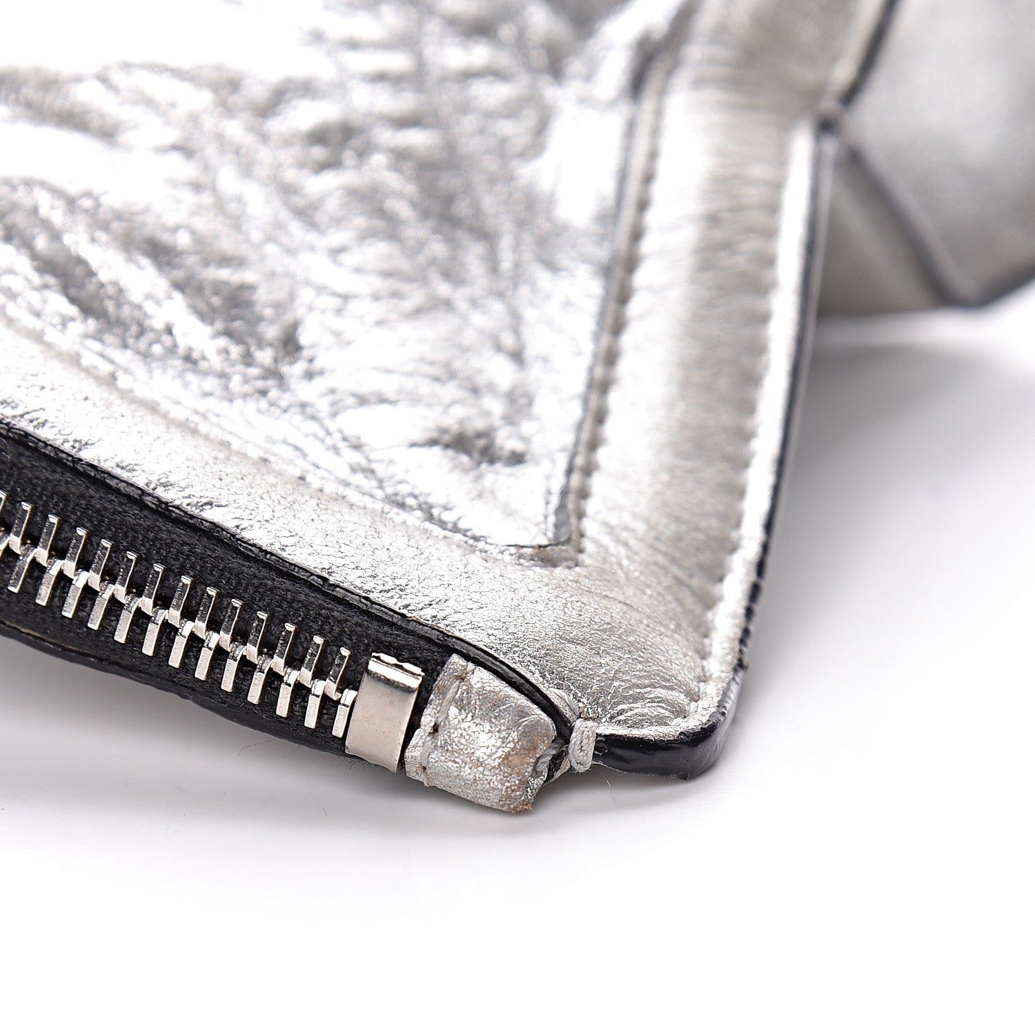 Alexander McQueen Metallic Lambskin De Manta Clutch Silver 12 of 12