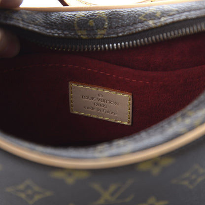 Louis Vuitton Monogram Croissant PM 8 of 9