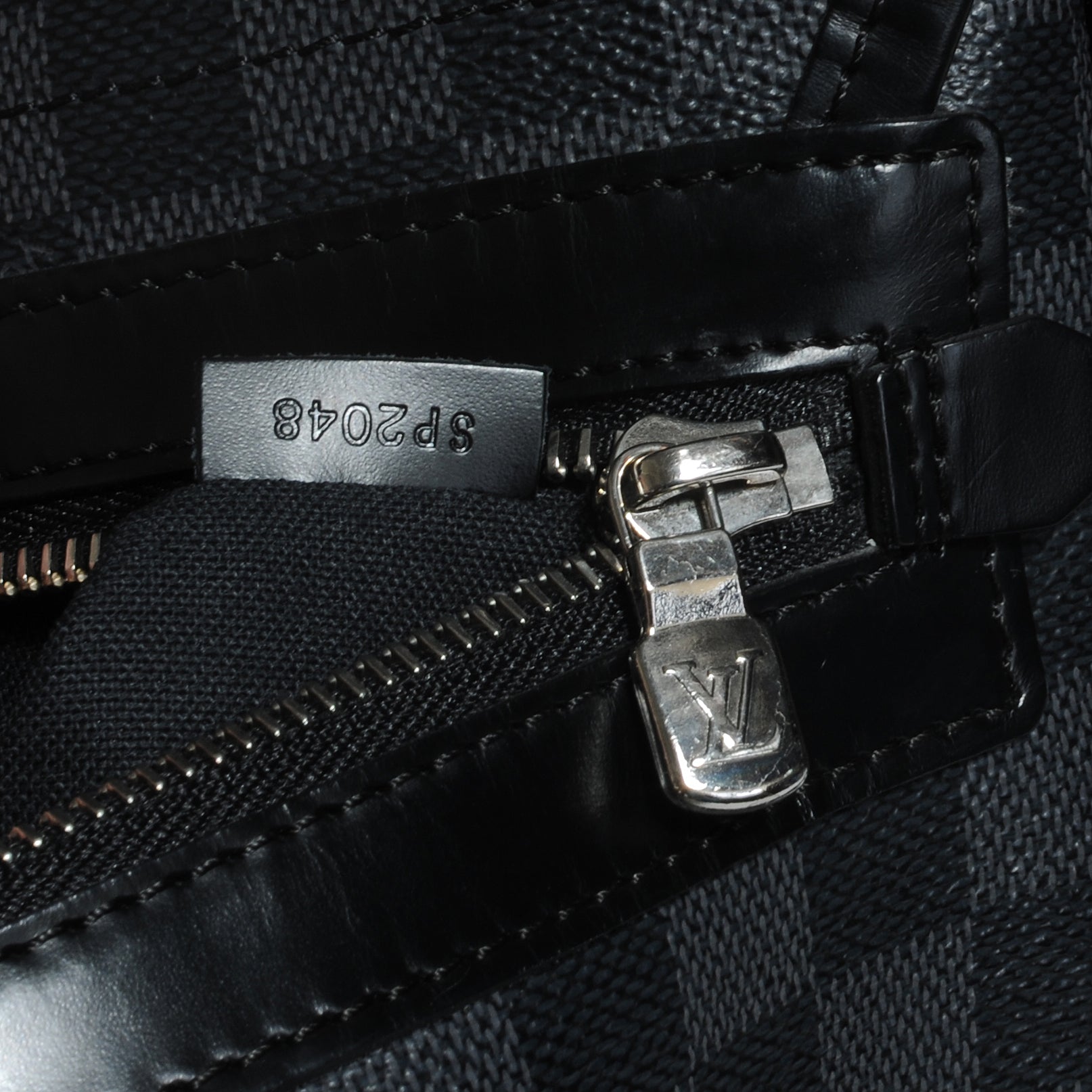 Louis Vuitton Damier Graphite Daniel MM 6 of 7