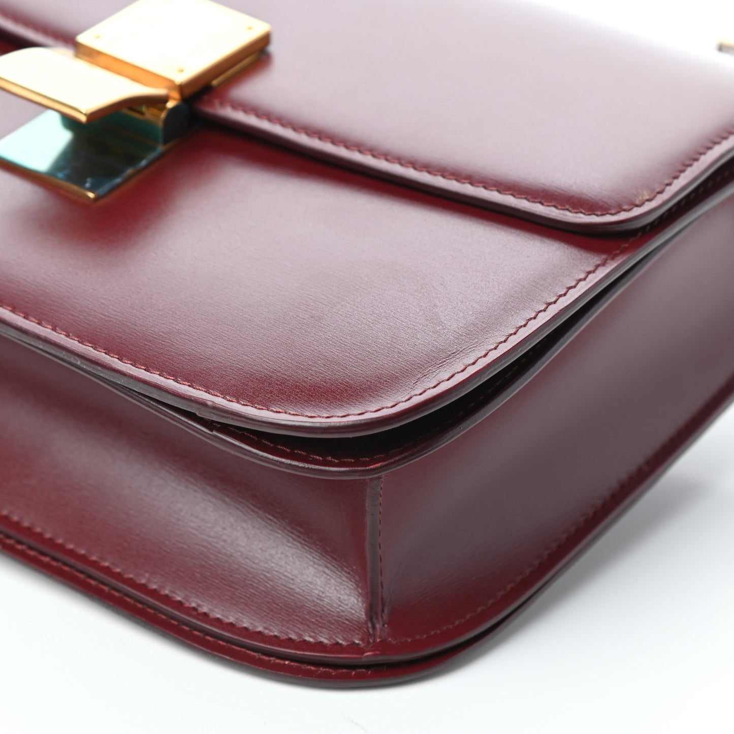 Box Calfskin Medium Classic Box Flap Bag Burgundy