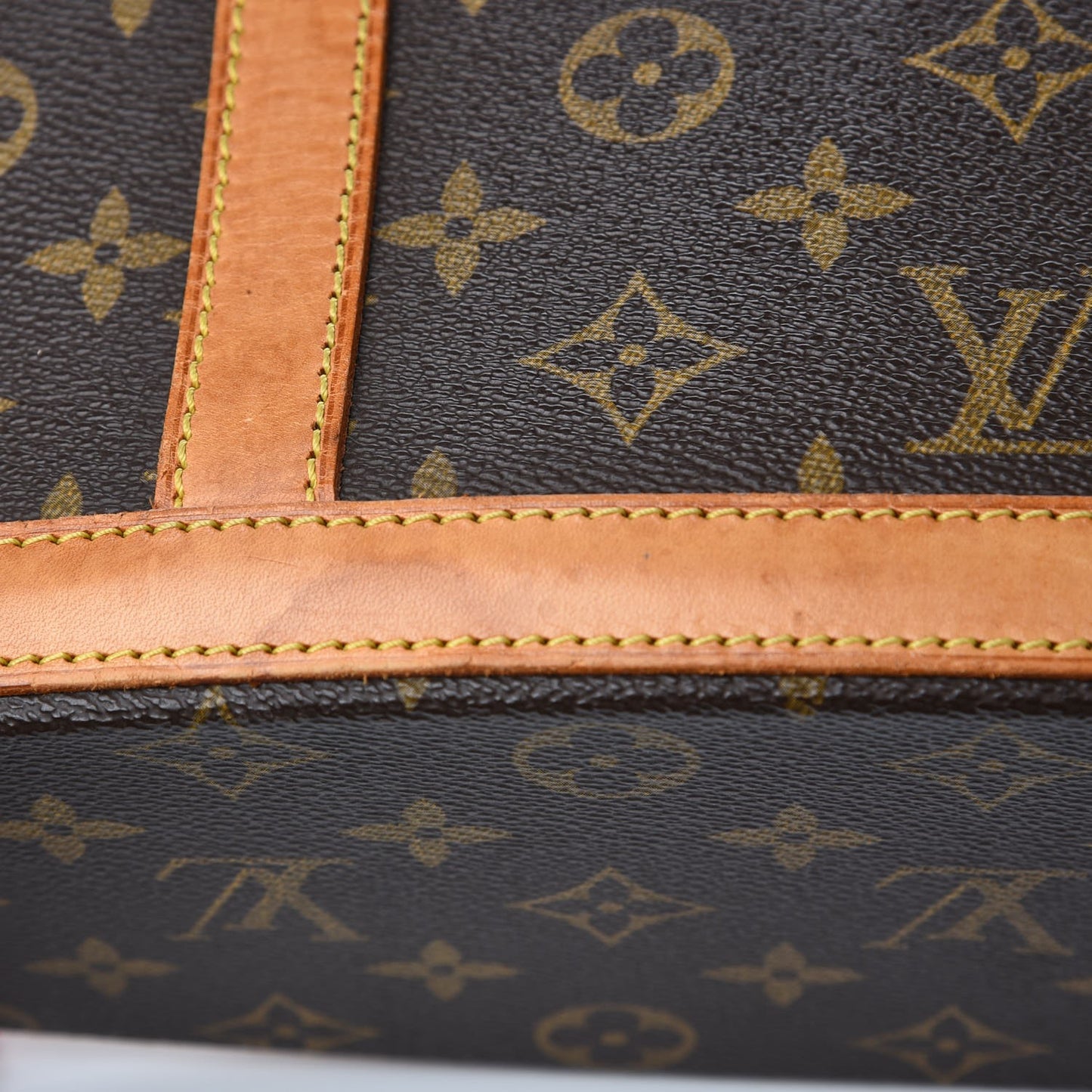 Monogram Babylone